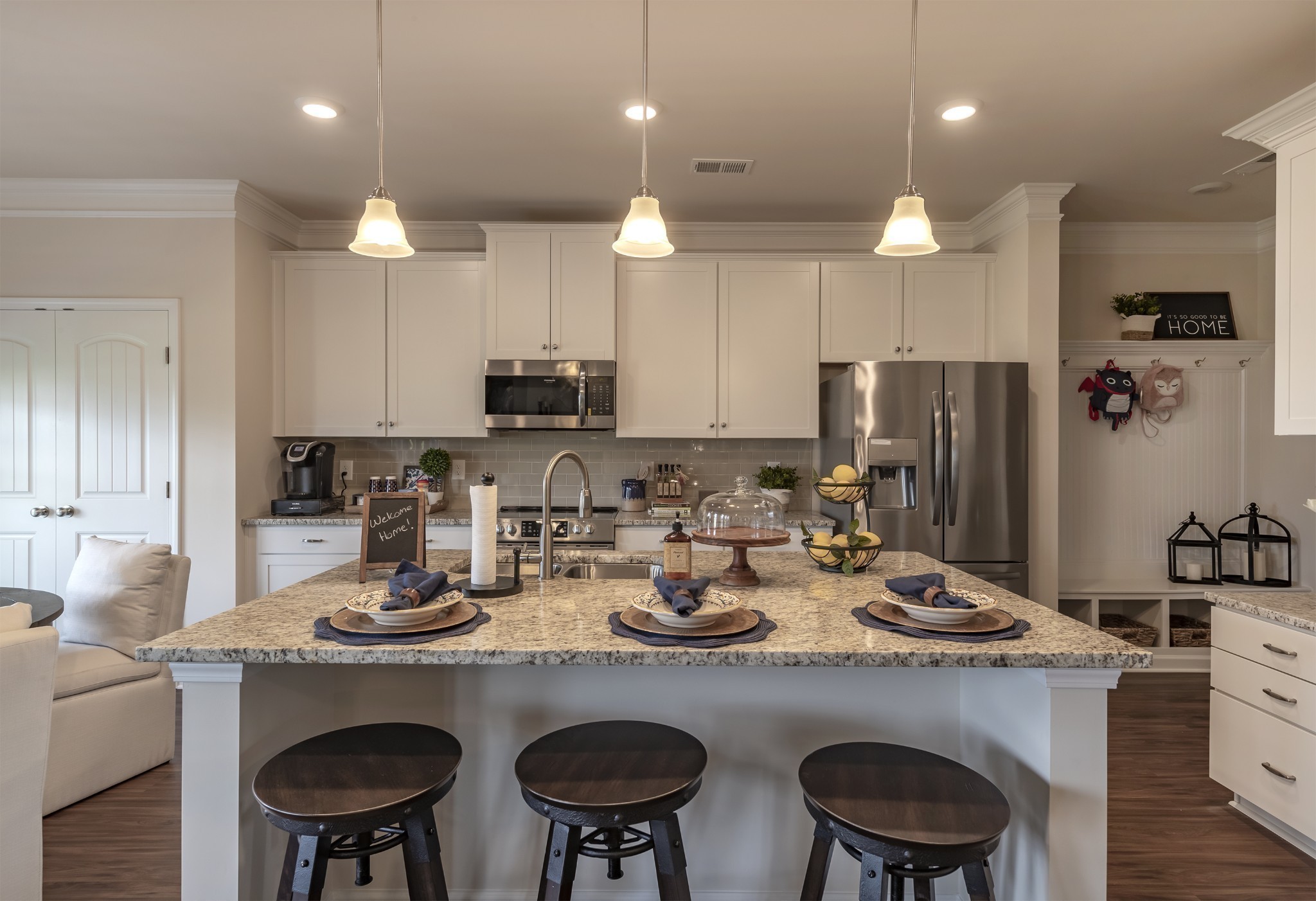 213 Lightwood Dr