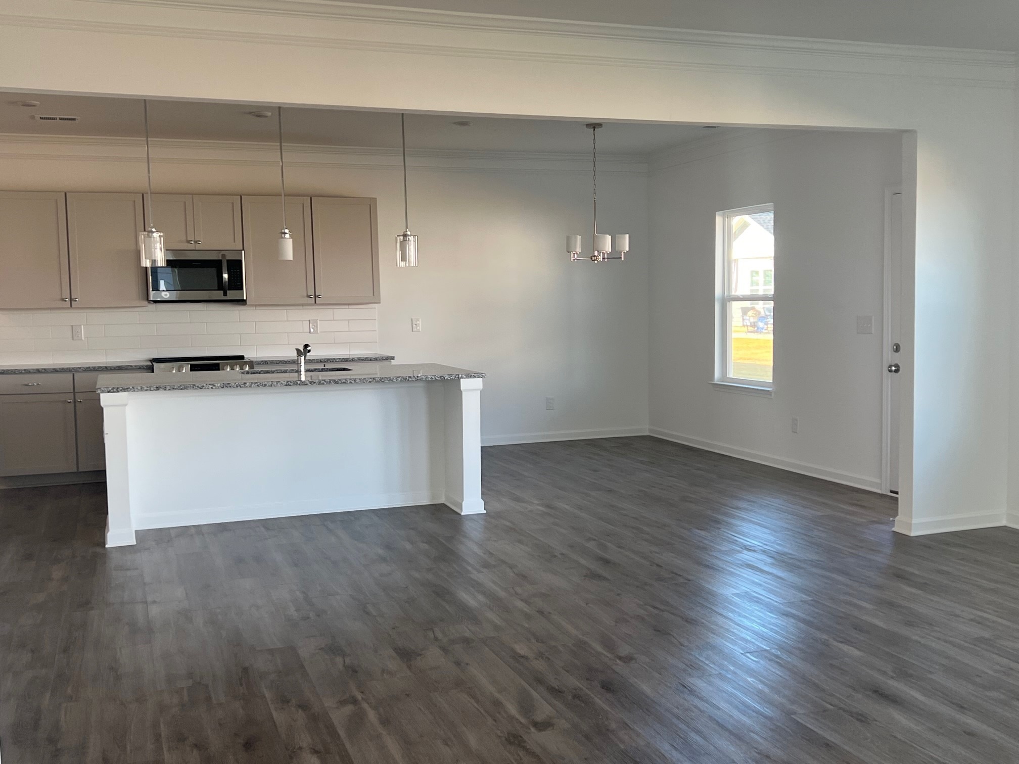 3606 Capstone Drive