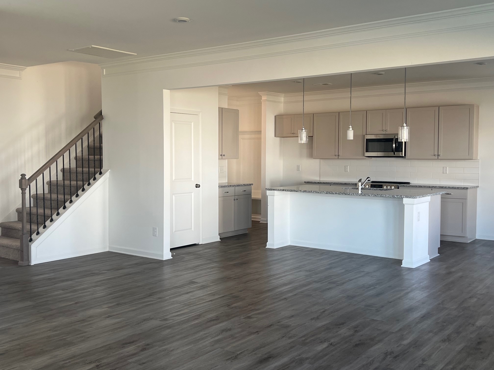 3606 Capstone Drive