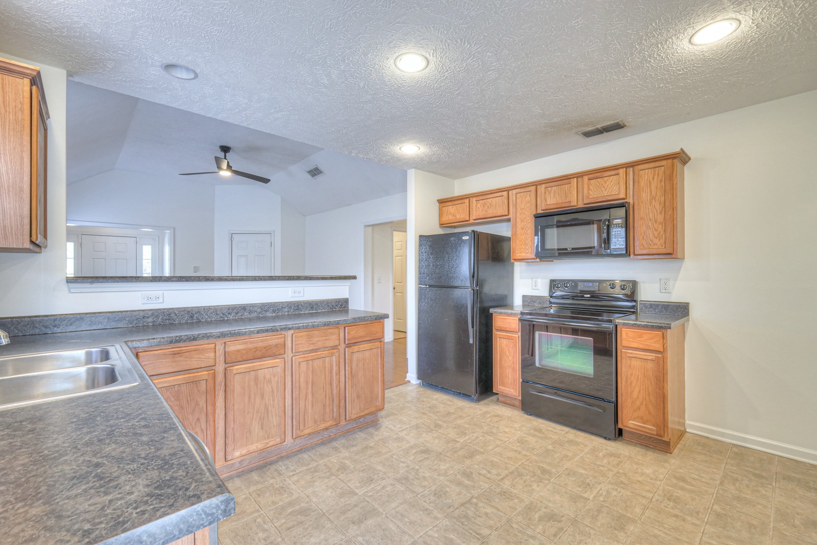 5651 Hickory Park Dr