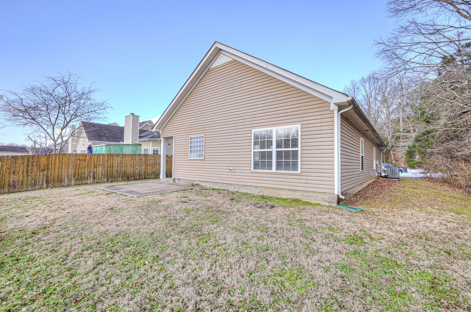 5651 Hickory Park Dr