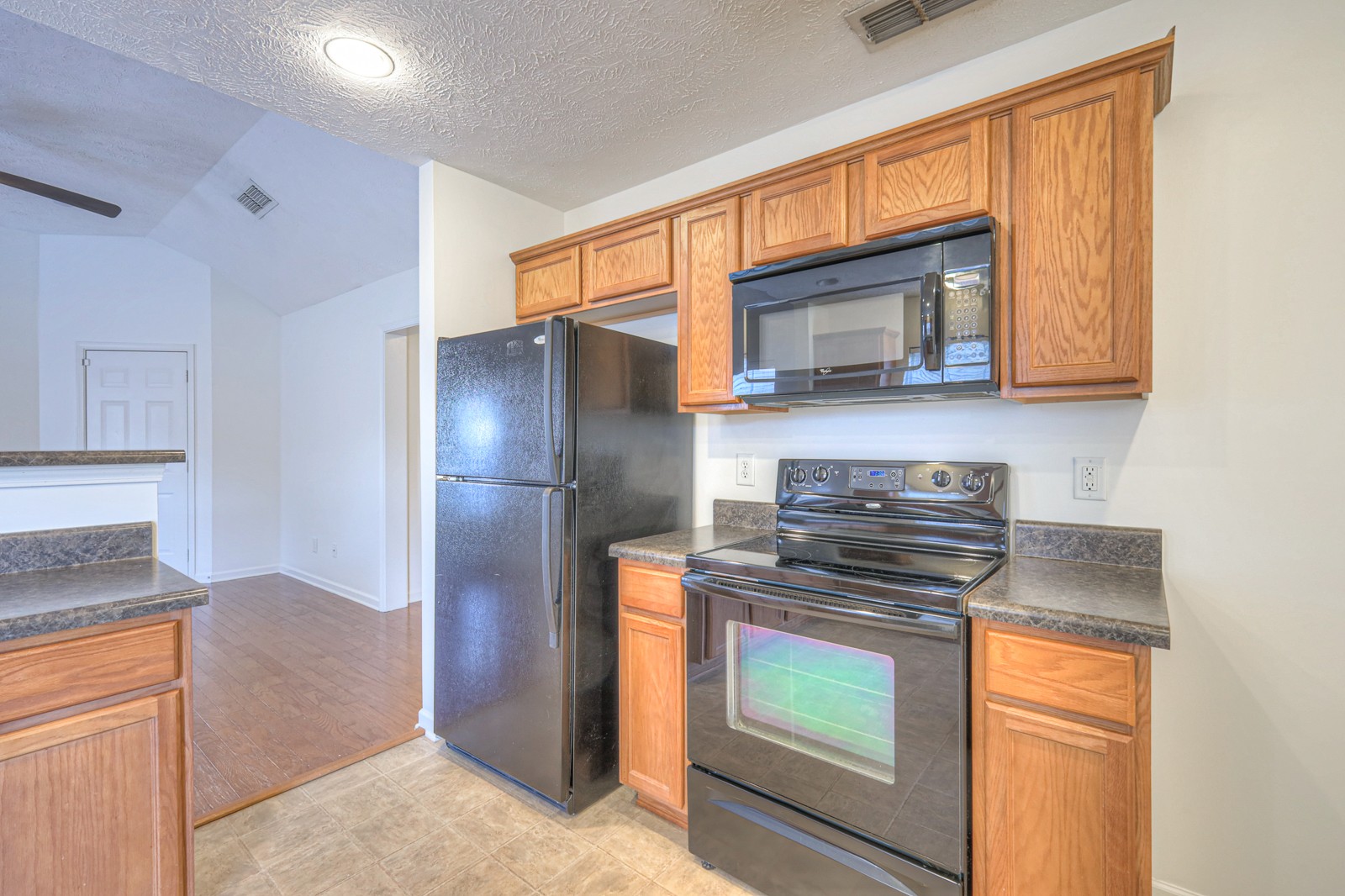 5651 Hickory Park Dr