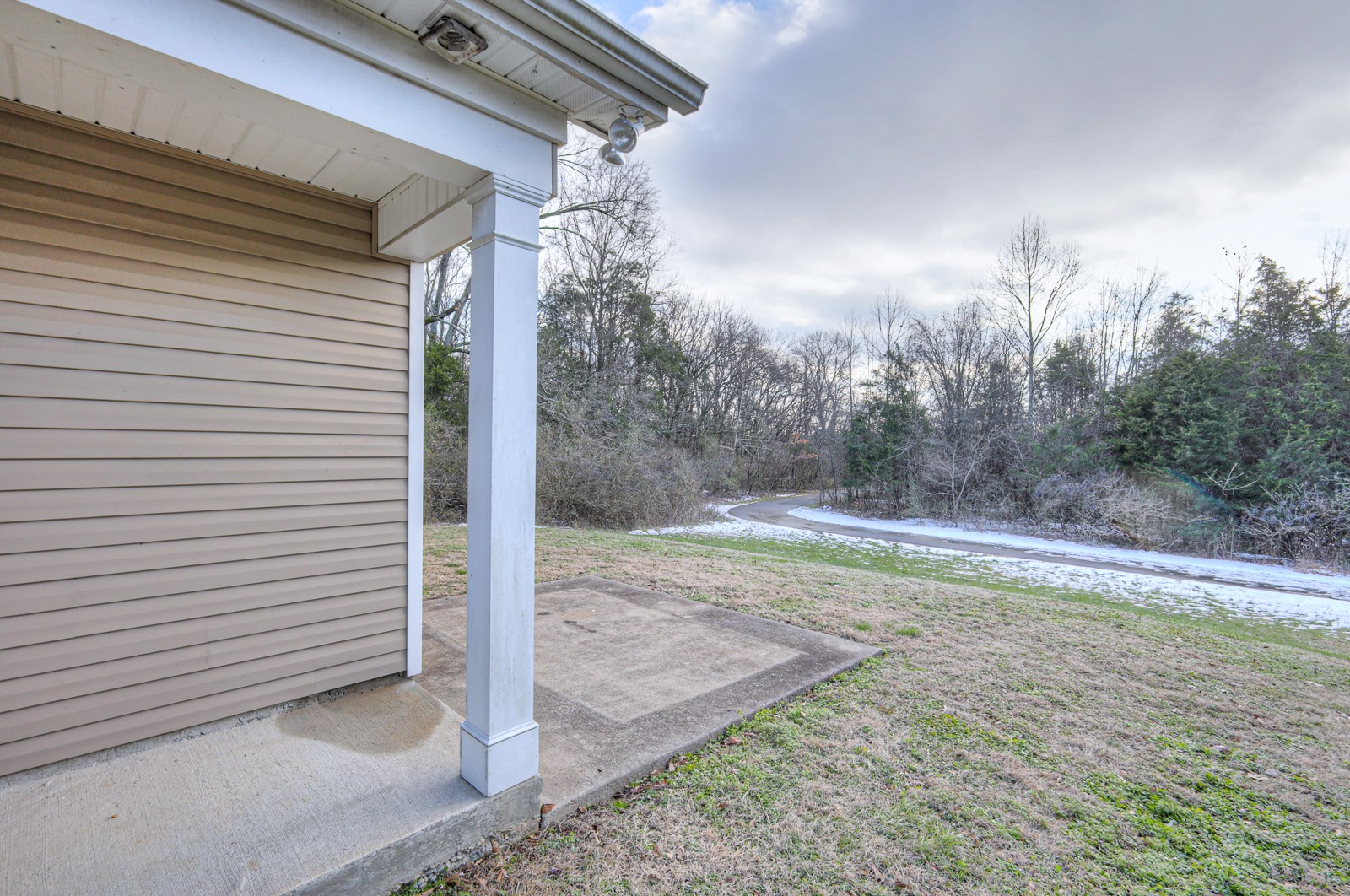 5651 Hickory Park Dr