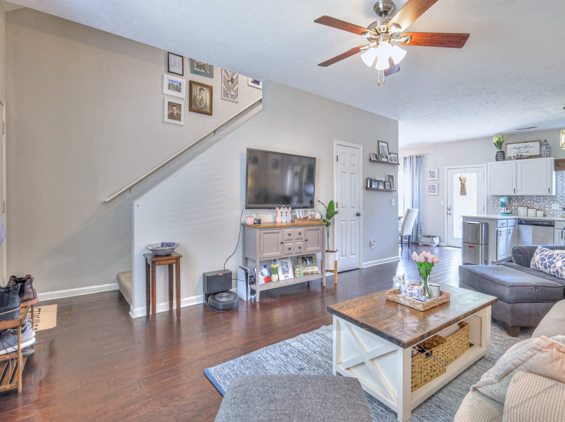 147 Canton Ct, NW