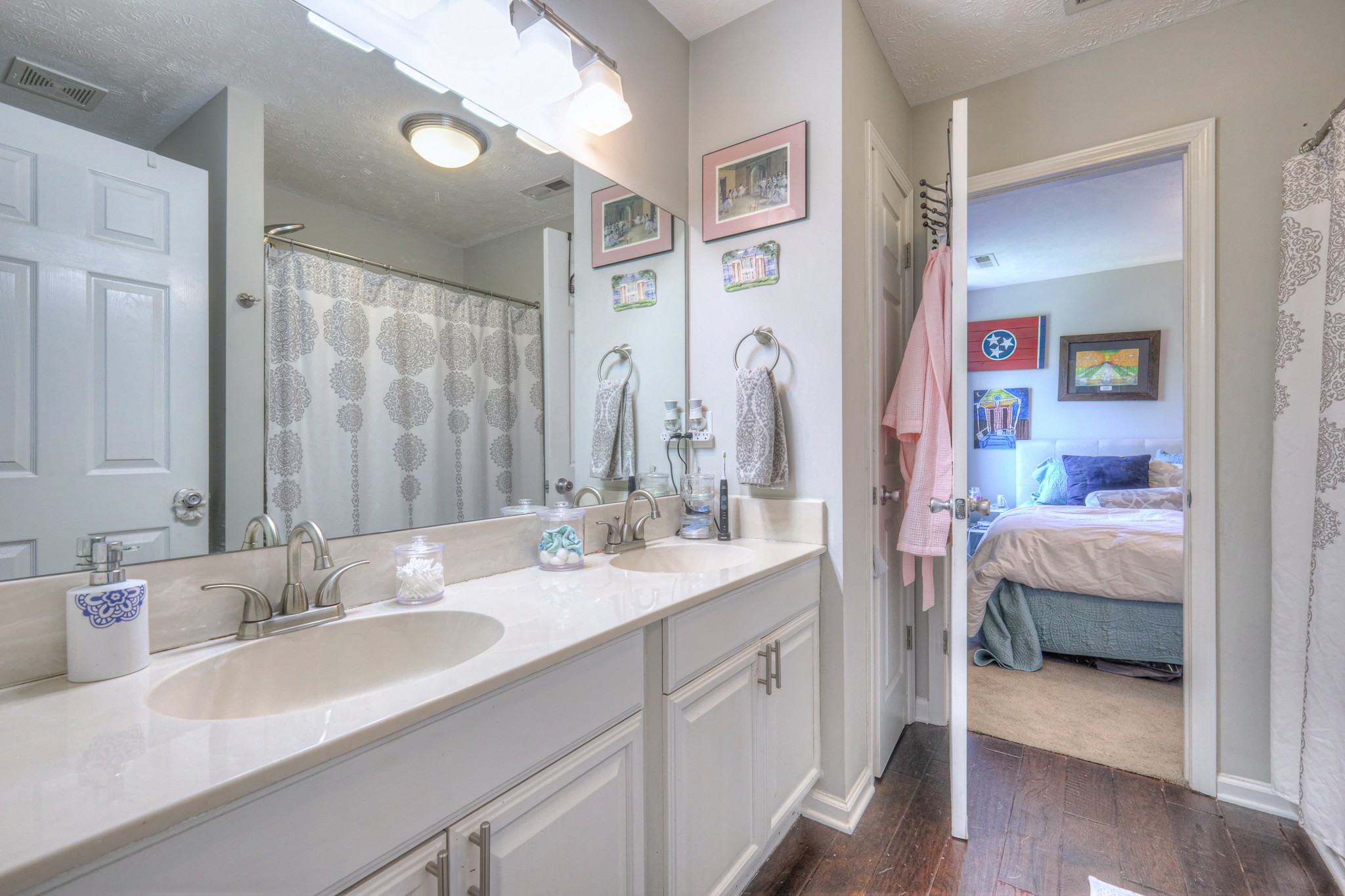 147 Canton Ct, NW