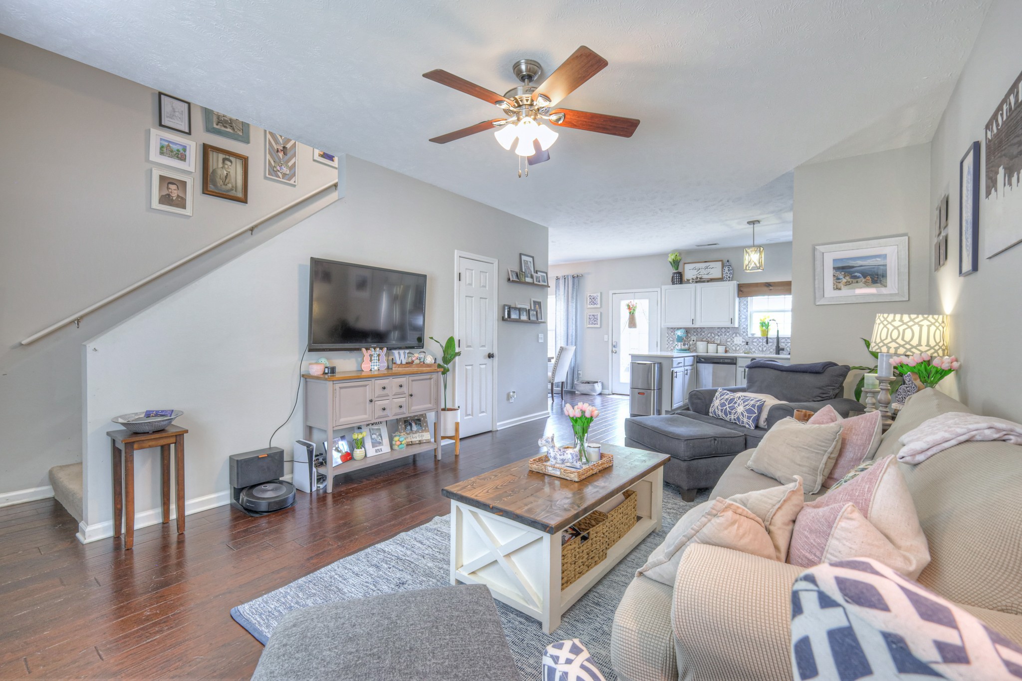 147 Canton Ct, NW