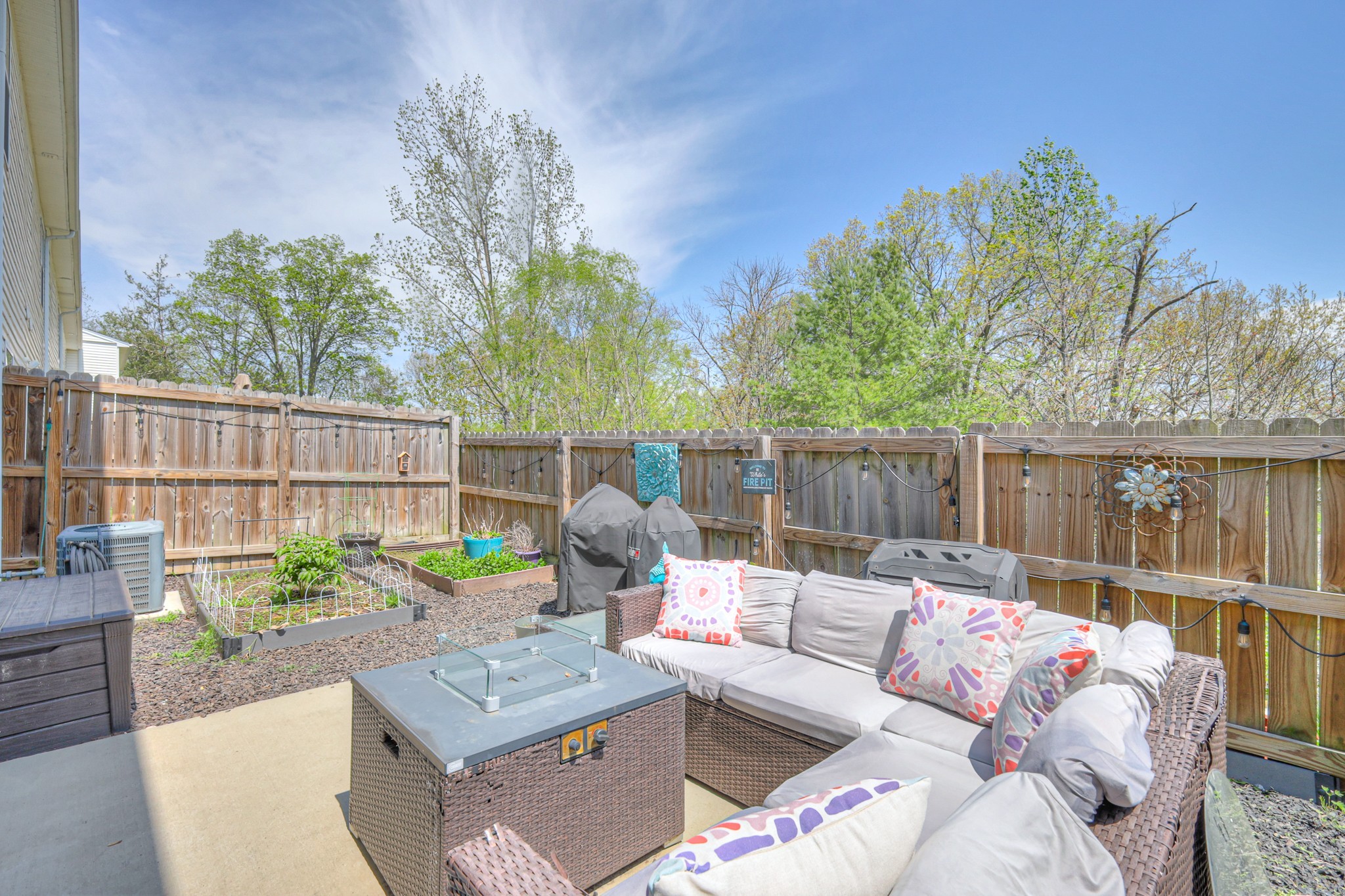 147 Canton Ct, NW