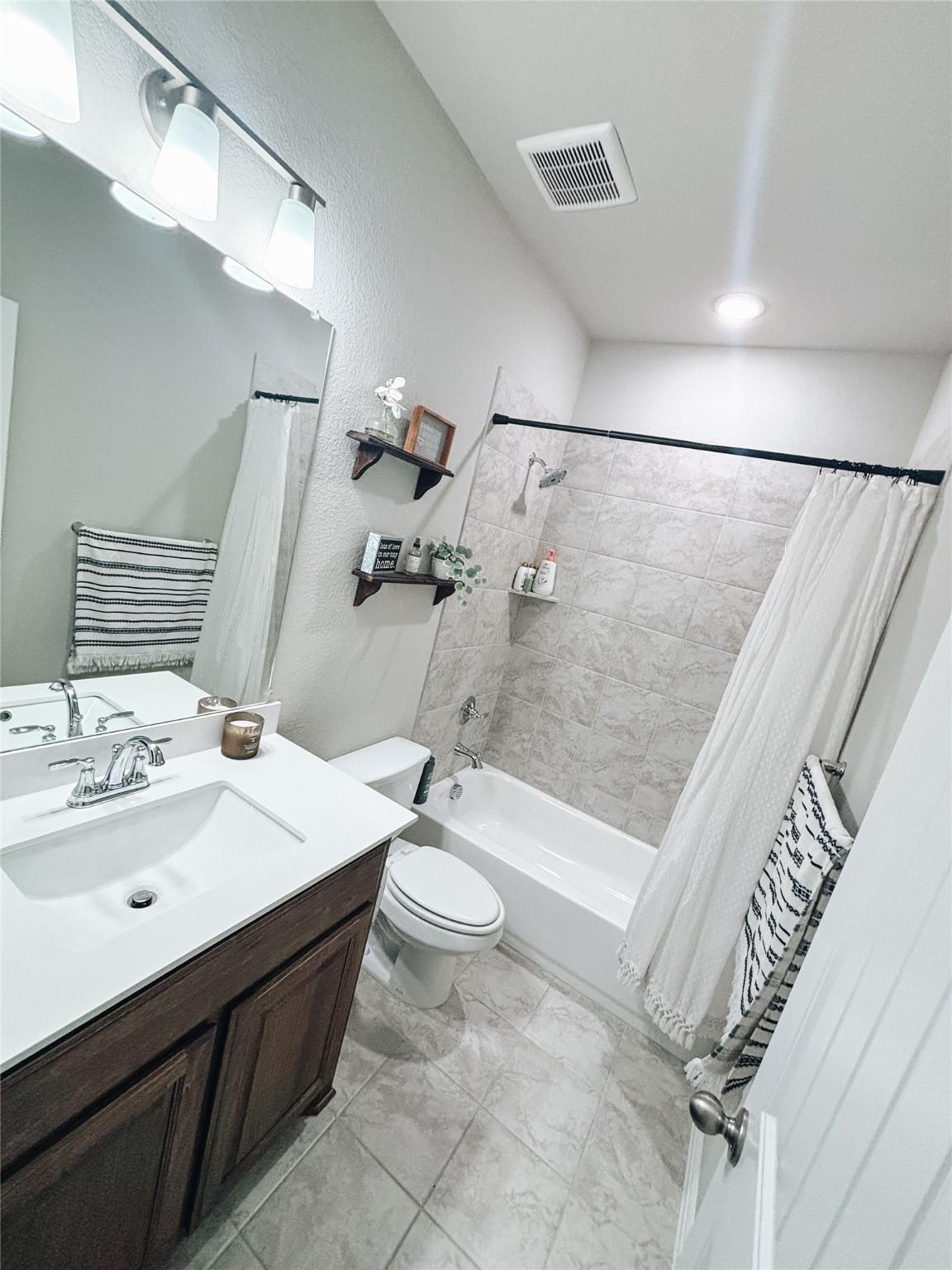 1300 San Marcos Dr