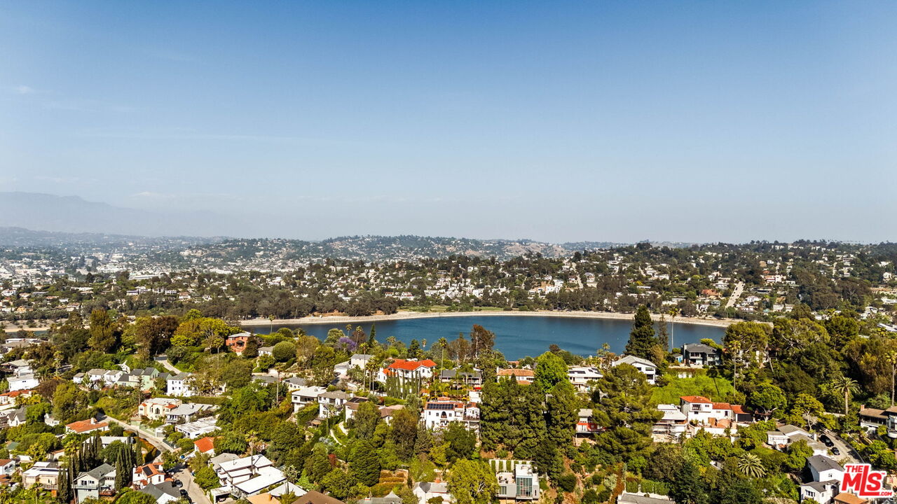 2018 Griffith Park Blvd Unit: 310