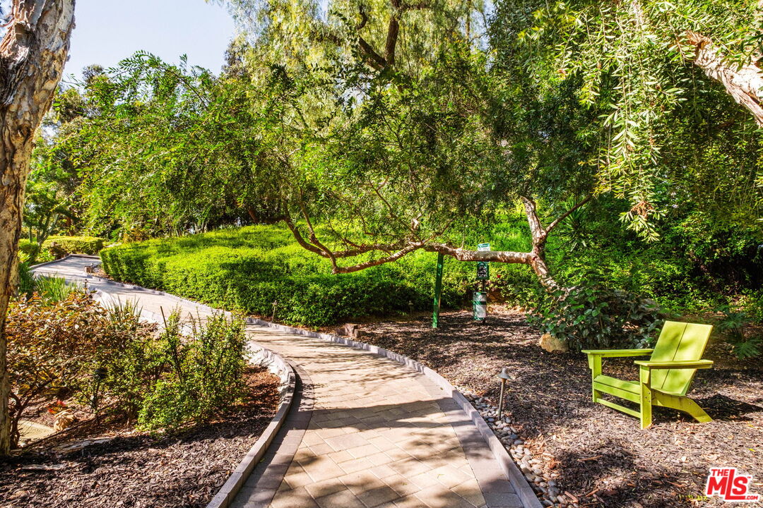 2018 Griffith Park Blvd Unit: 310