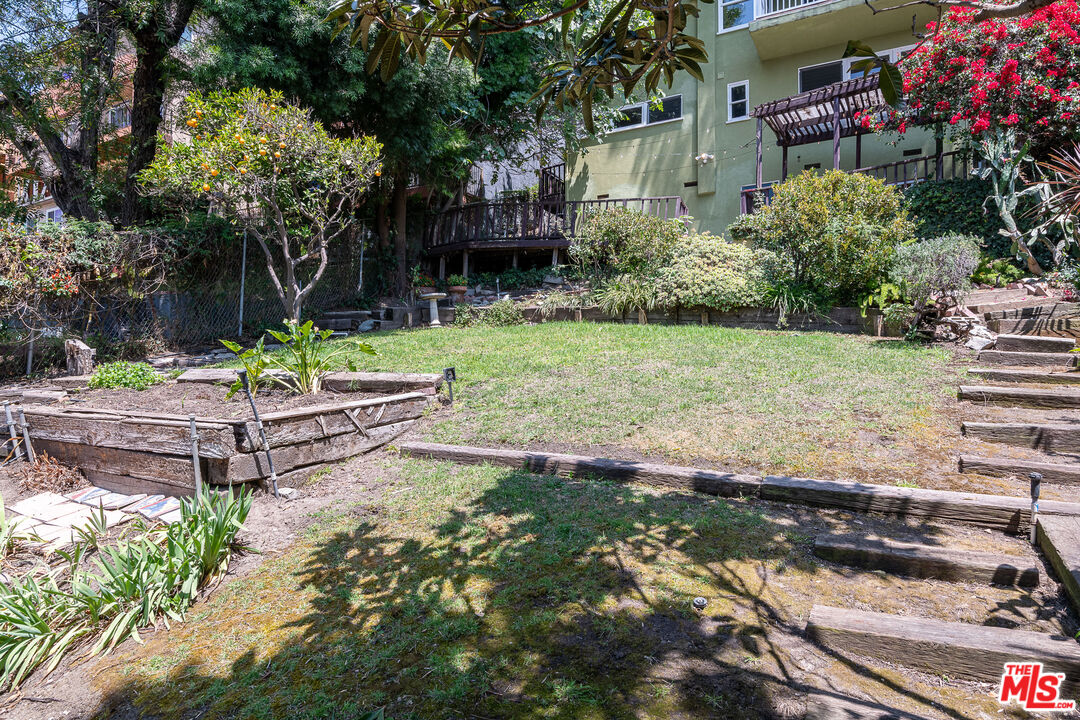 3765 Cazador St