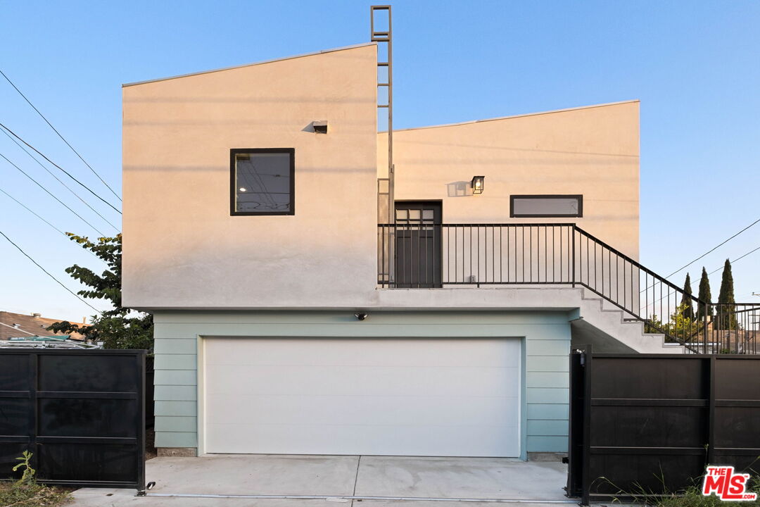 1419 Rolland Curtis Pl