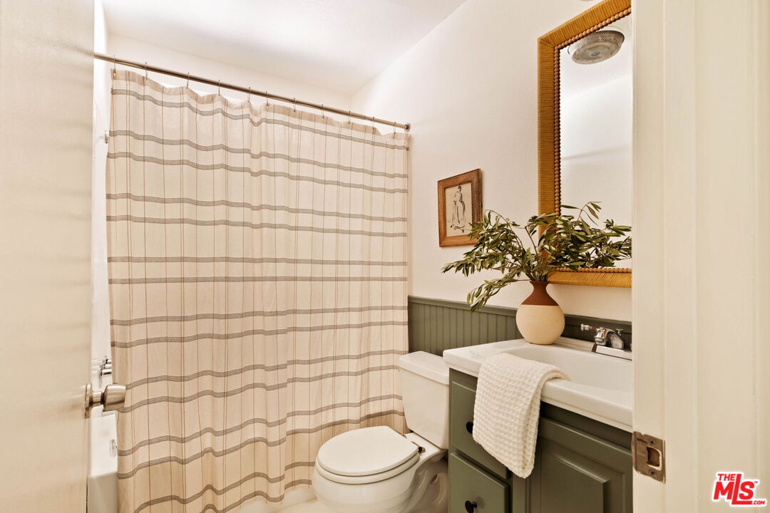 2018 Griffith Park Blvd Unit: 116