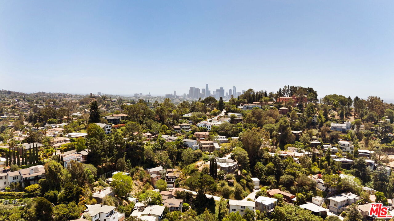 2018 Griffith Park Blvd Unit: 116