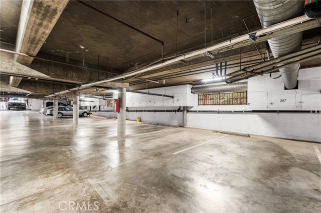 380 S Euclid AVE Unit: 207