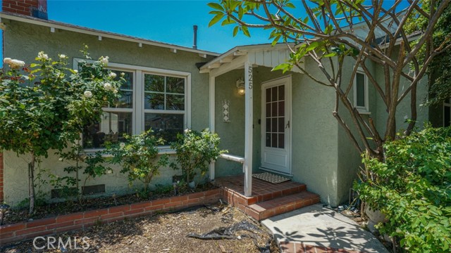 525 N Mariposa ST