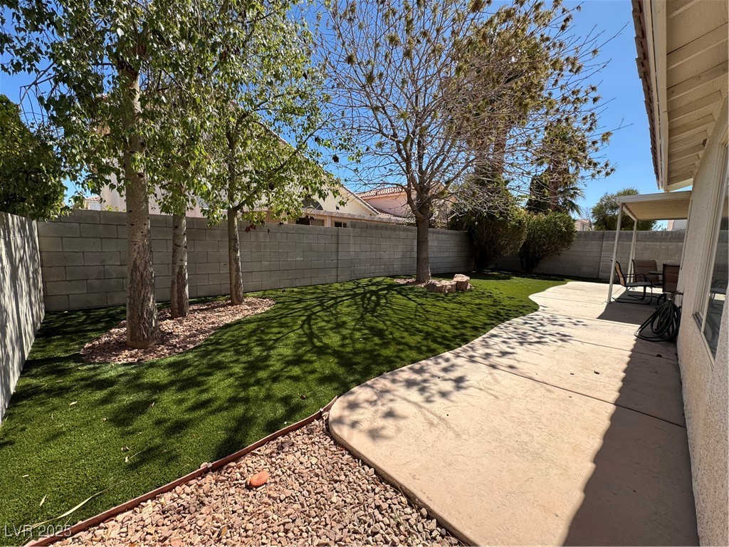 10034 Chinook Gale Court
