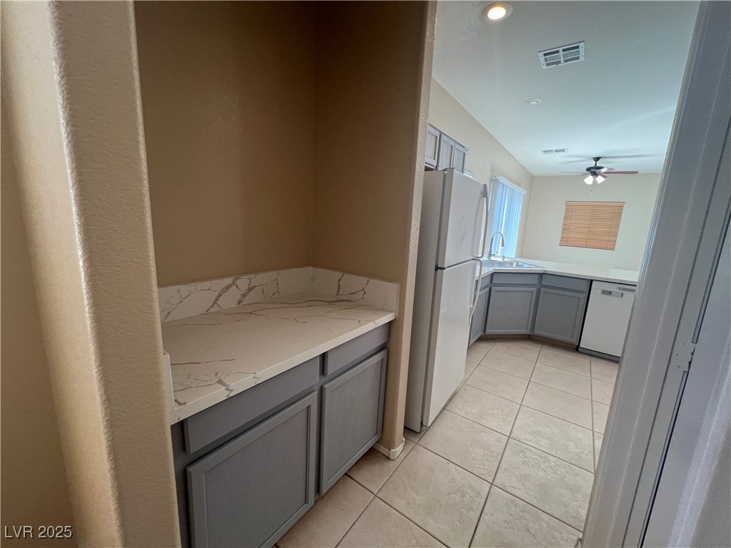 4429 ROCKAWAY BEACH Street -
