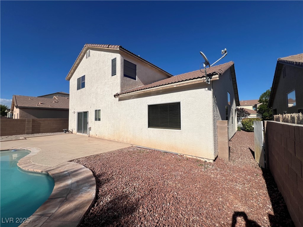 4429 ROCKAWAY BEACH Street -