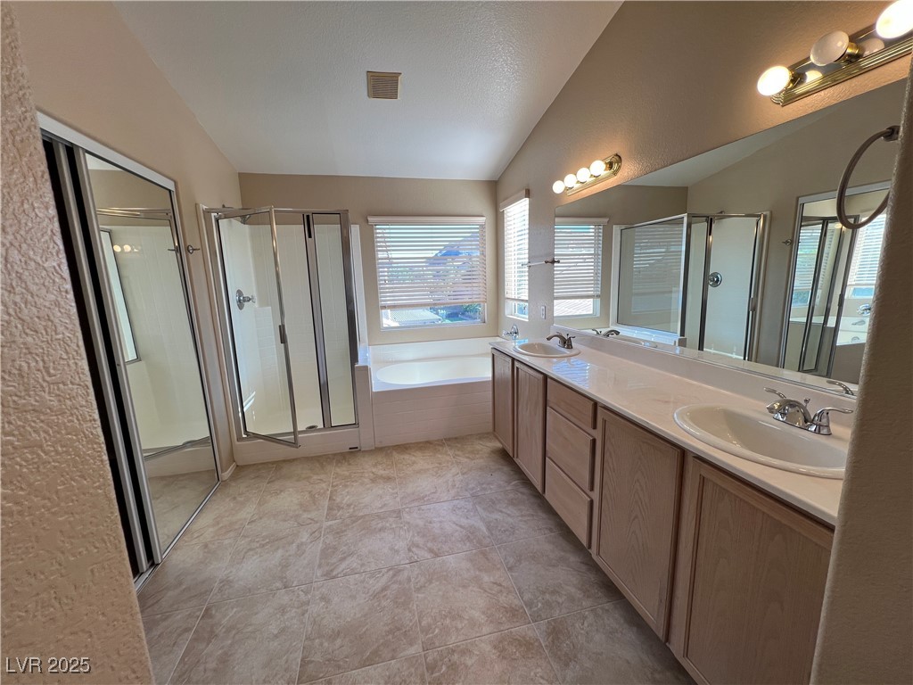 4429 ROCKAWAY BEACH Street -