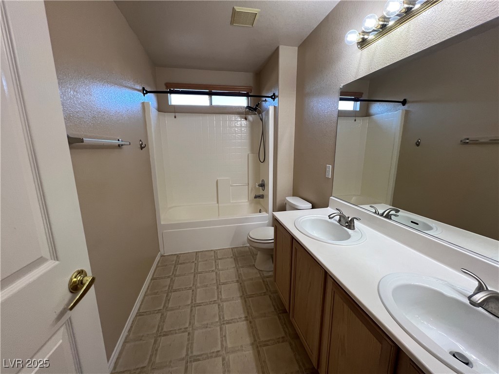 4429 ROCKAWAY BEACH Street -