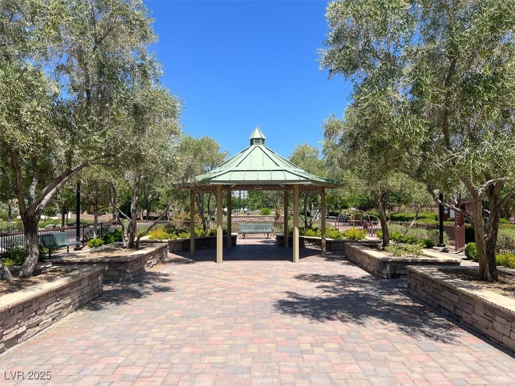 2076 Danzinger Place