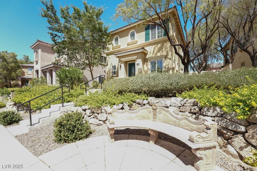 2076 Danzinger Place
