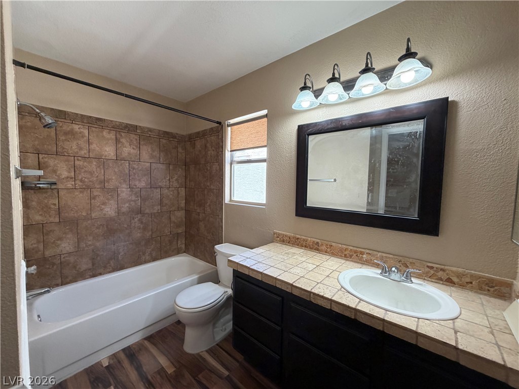 1685 Autumn Rust Drive