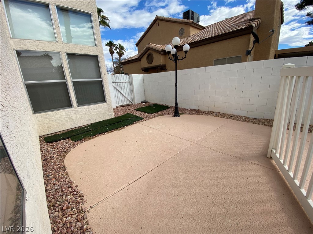 1685 Autumn Rust Drive