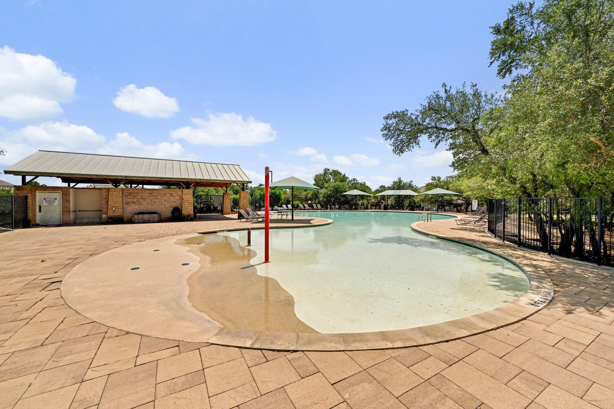 103 Walking Horse WAY
