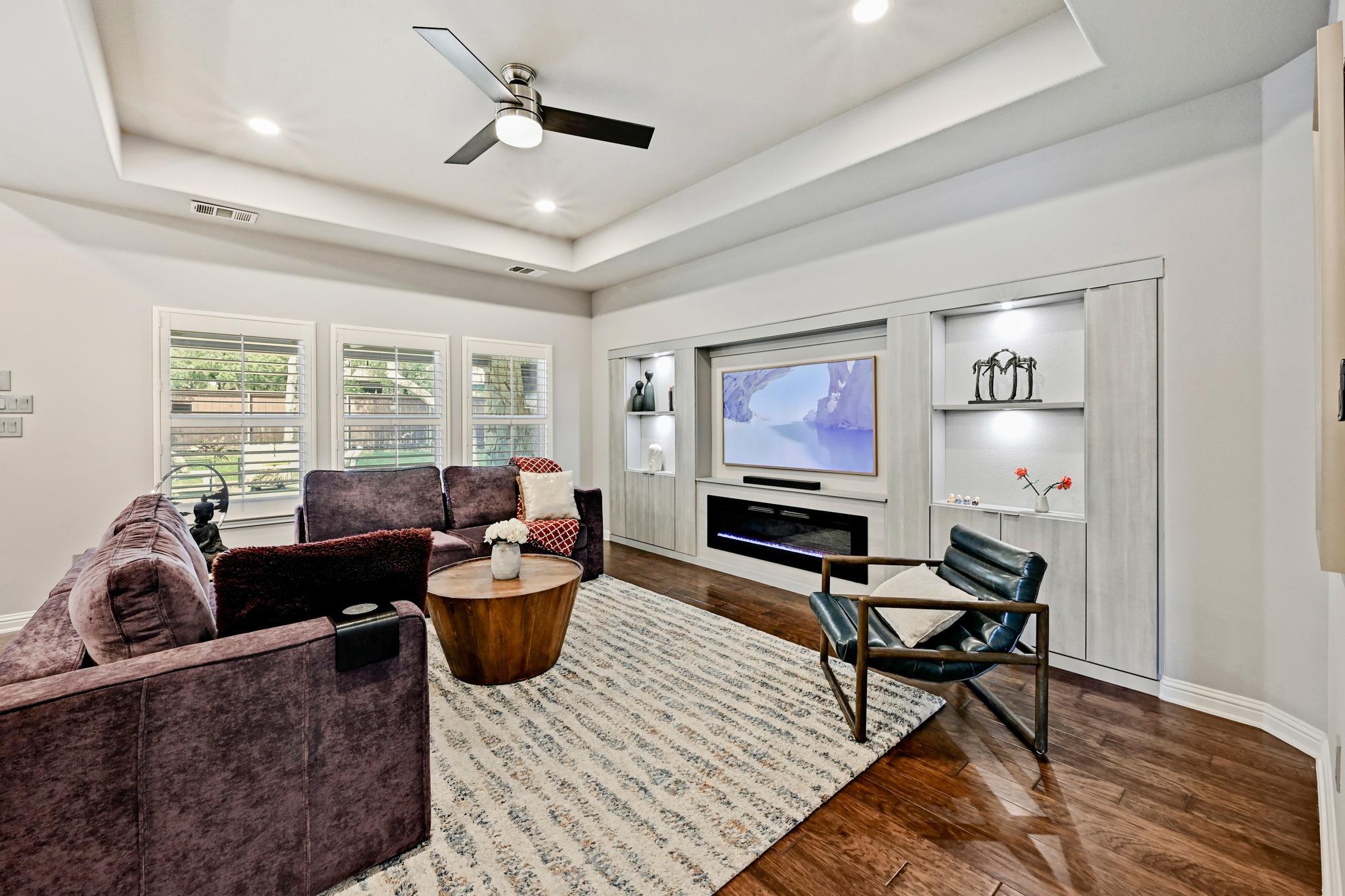 103 Walking Horse WAY
