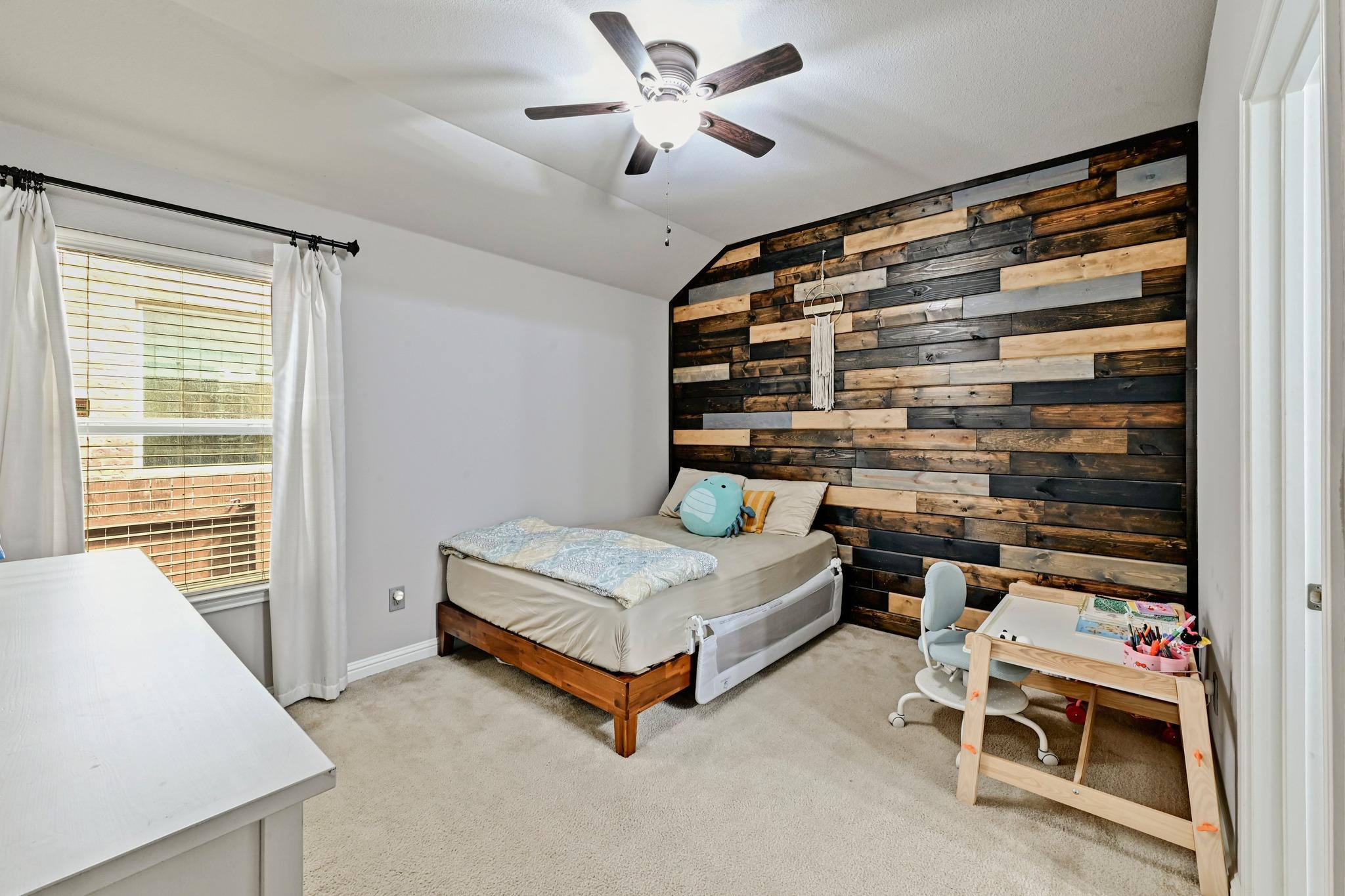 103 Walking Horse WAY