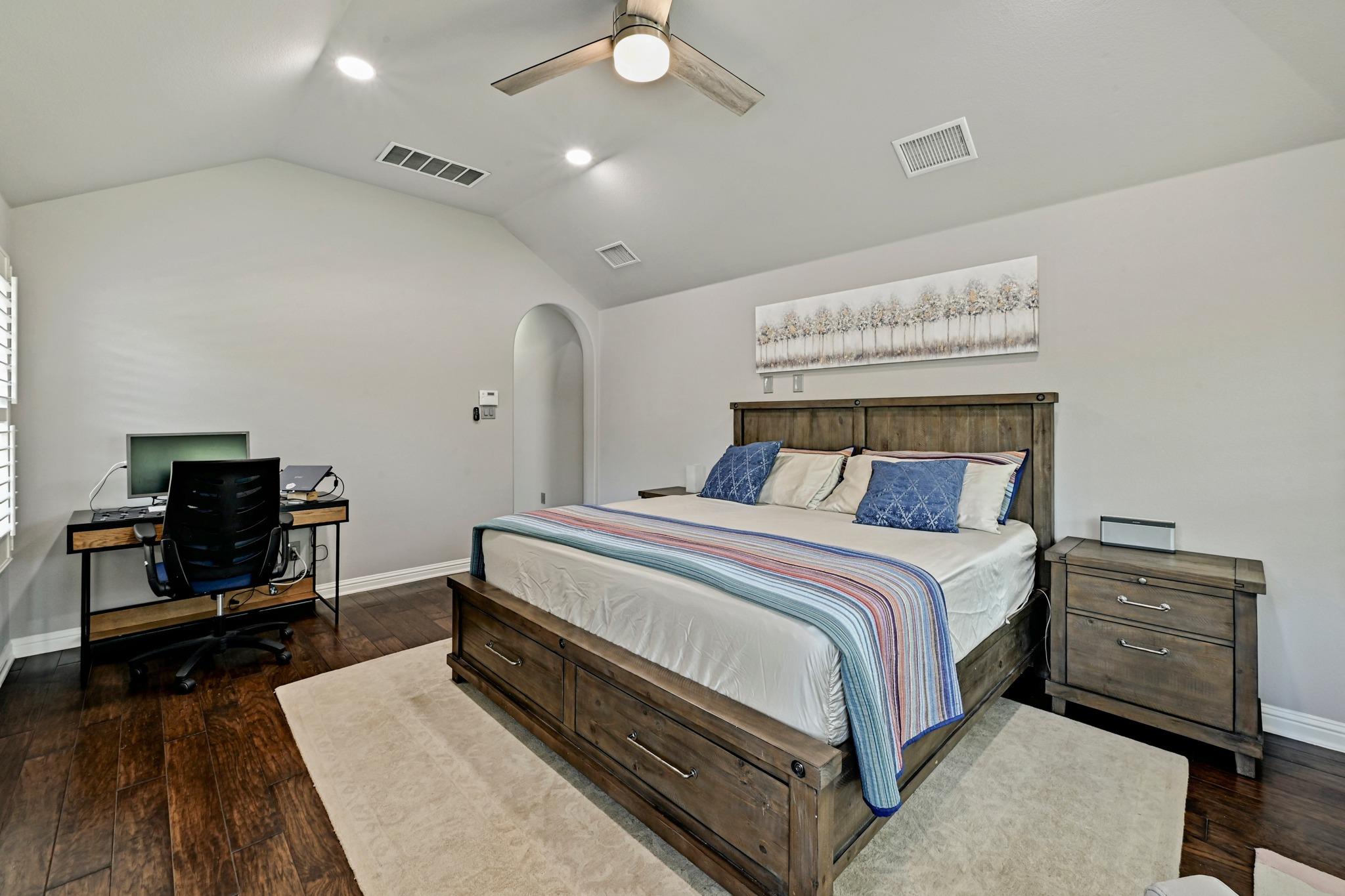 103 Walking Horse WAY