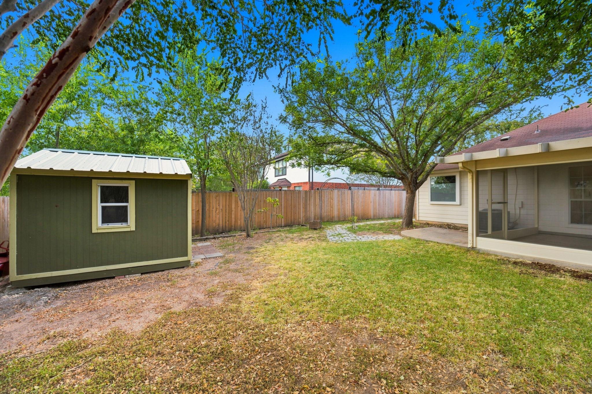 1319 Rocky Creek DR