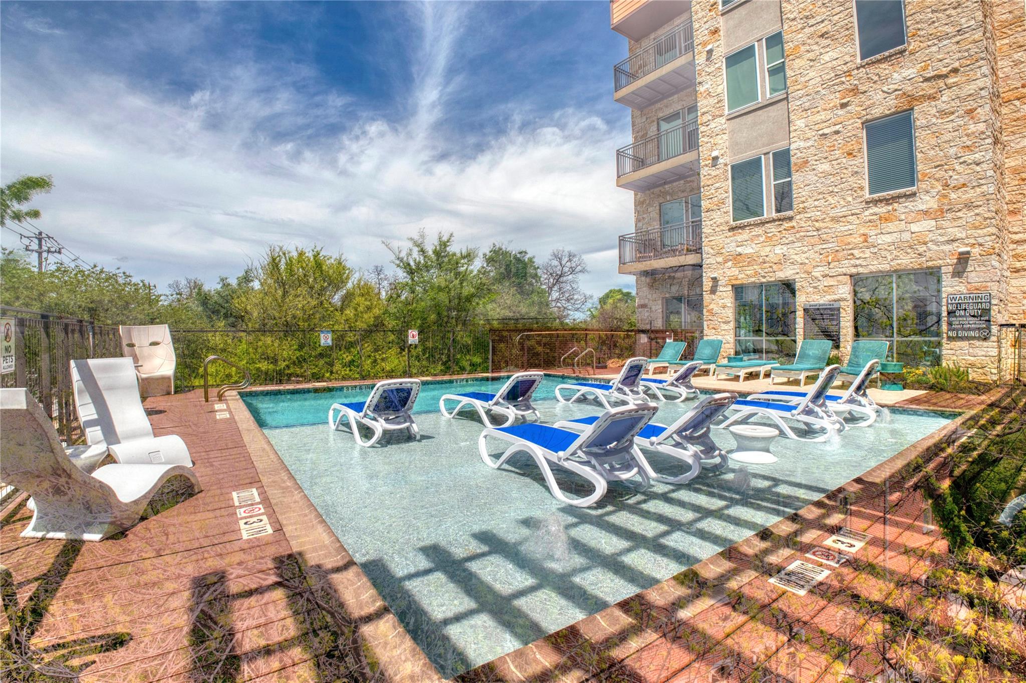 1900 Barton Springs RD # 5033