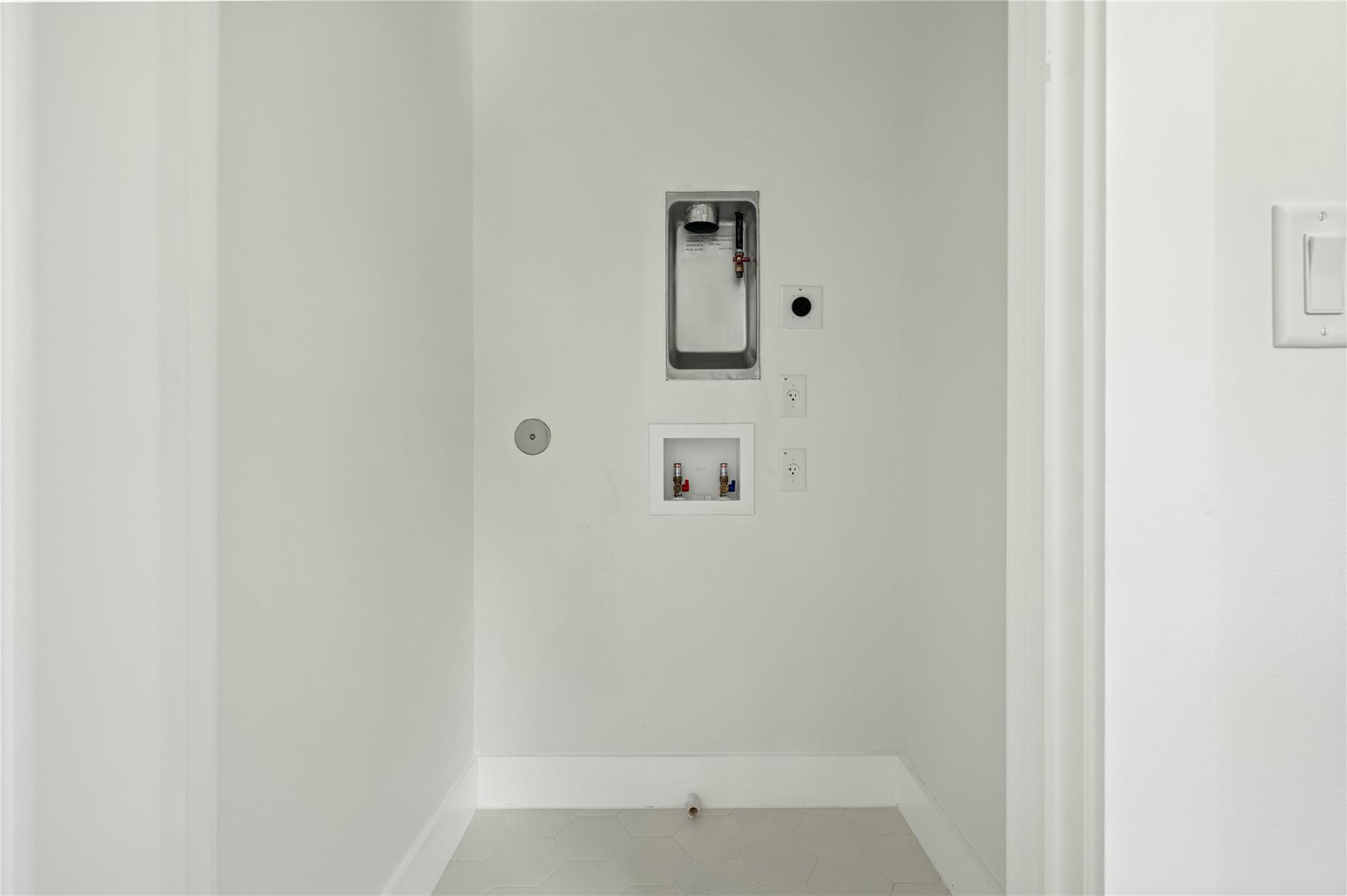 1215 Fort Branch BLVD # 2