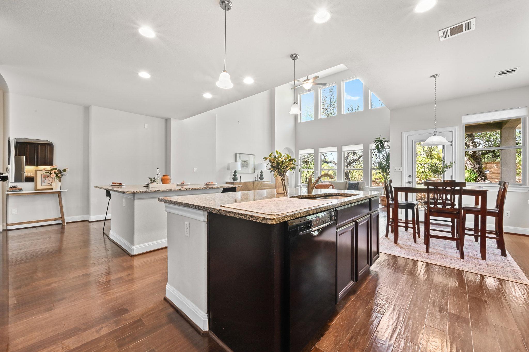 15932 Cinca Terra DR, Bee Cave