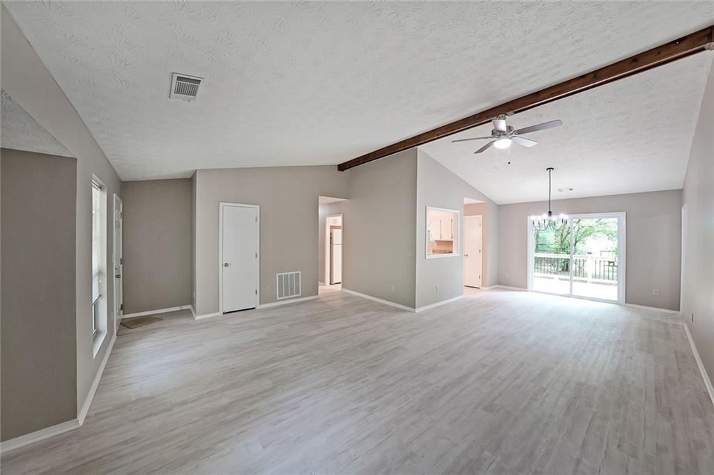 5807 Christopher Lane