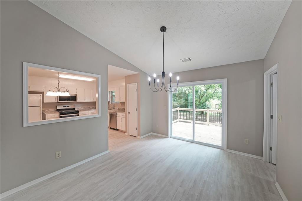 5807 Christopher Lane