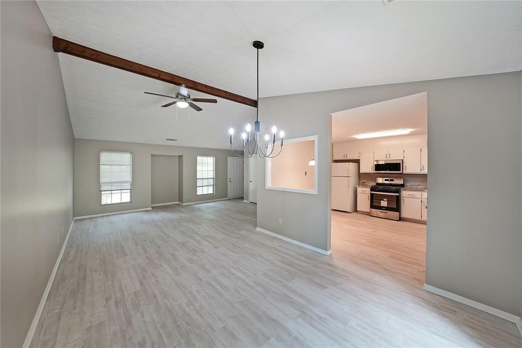 5807 Christopher Lane