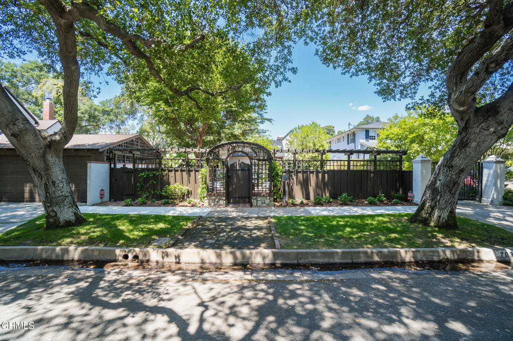 703 Bradford Street