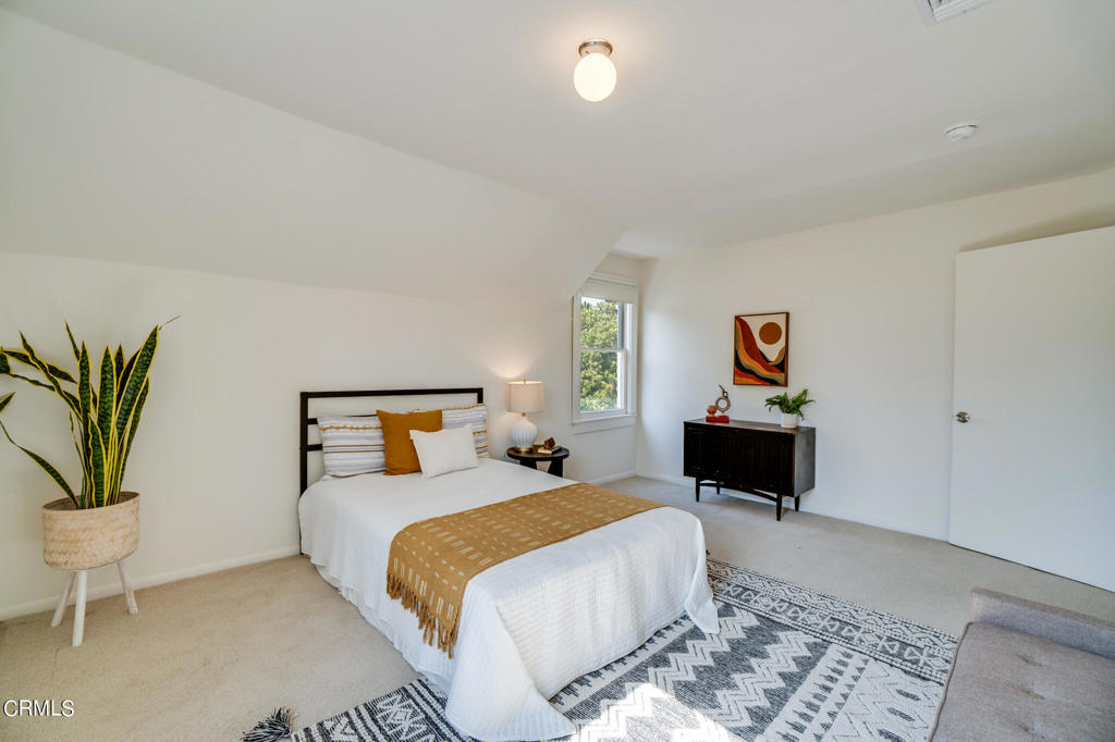 1023 Meridian Avenue