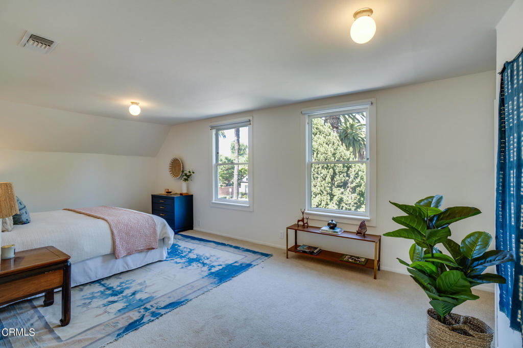 1023 Meridian Avenue