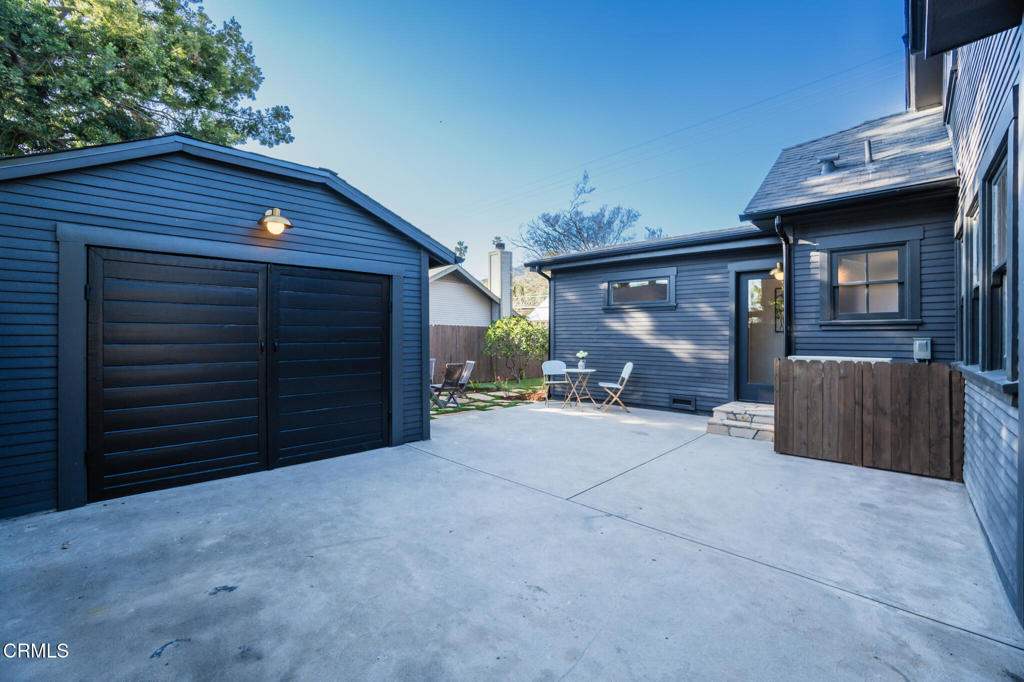 5163 Highland View Avenue