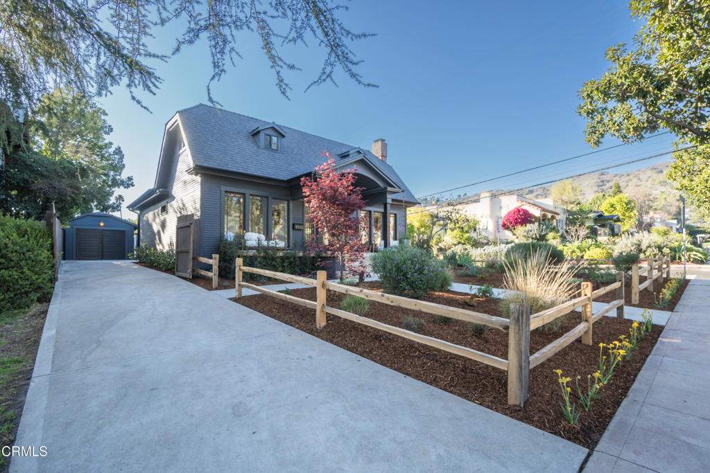 5163 Highland View Avenue