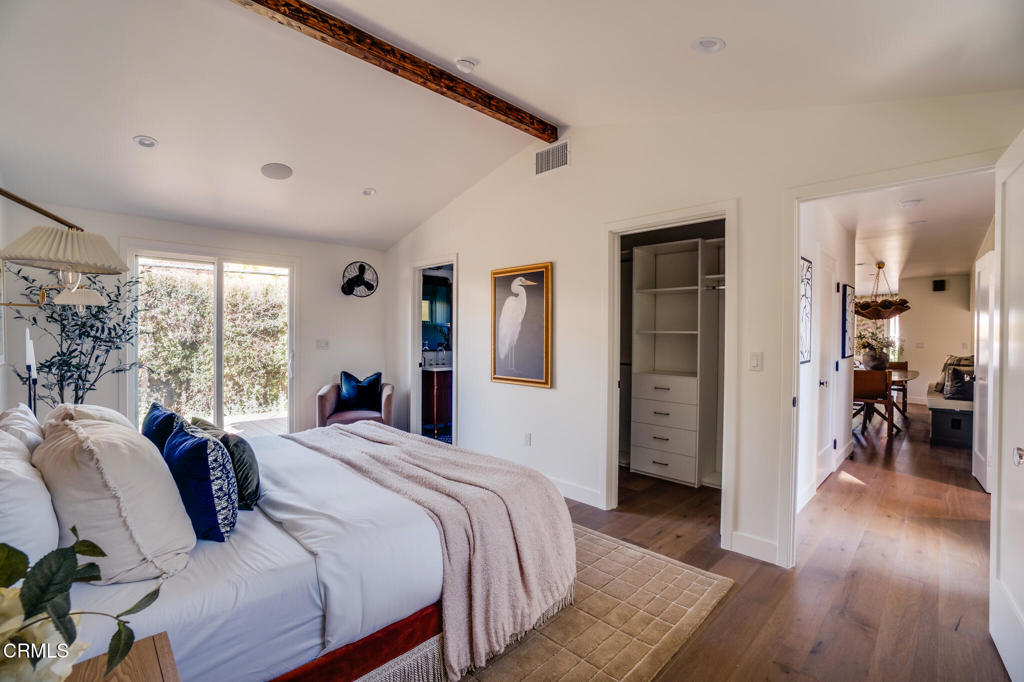 5163 Highland View Avenue