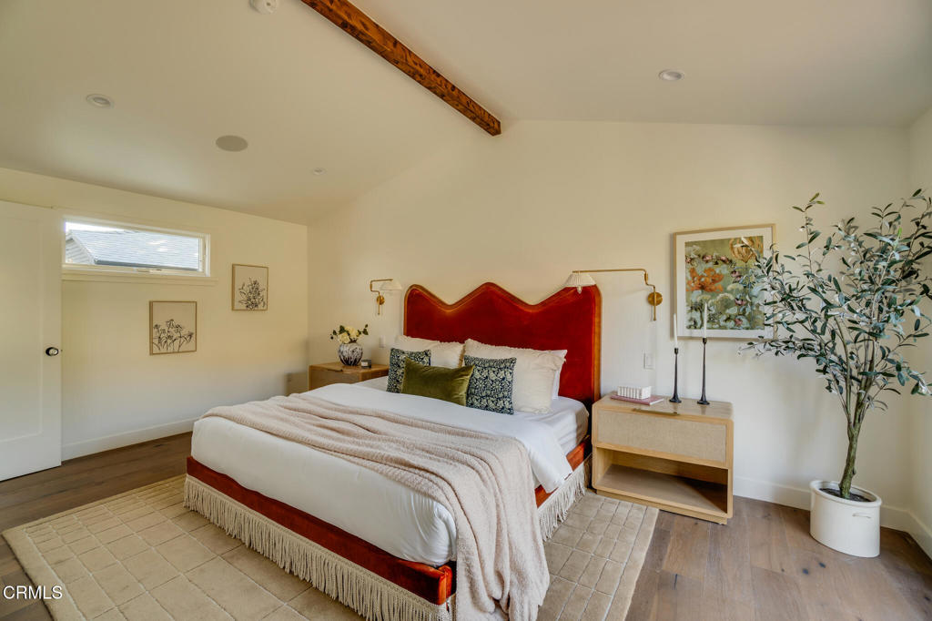 5163 Highland View Avenue