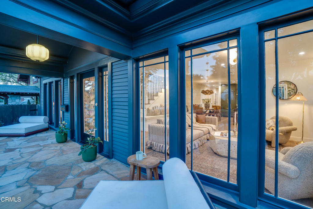 5163 Highland View Avenue