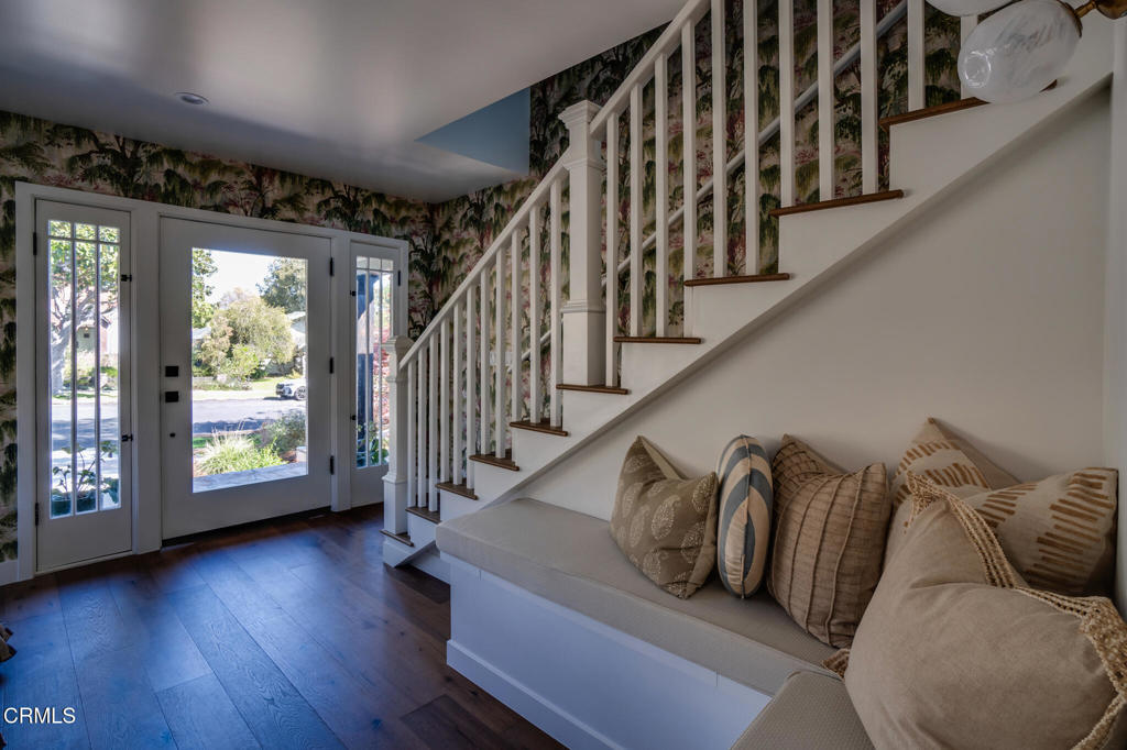 5163 Highland View Avenue