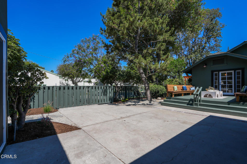401 El Centro Street